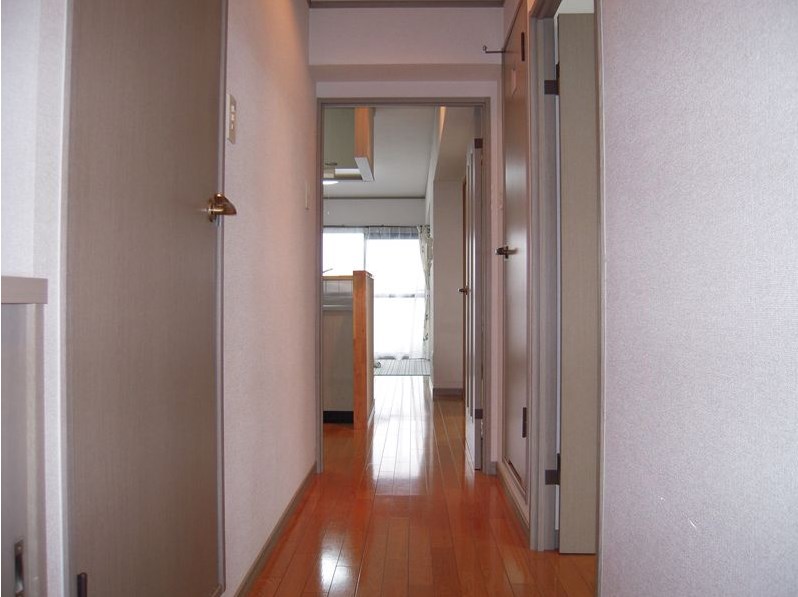玄関　明るい玄関です