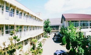 中学校　奥州市立水沢南中学校（中学校）まで290m