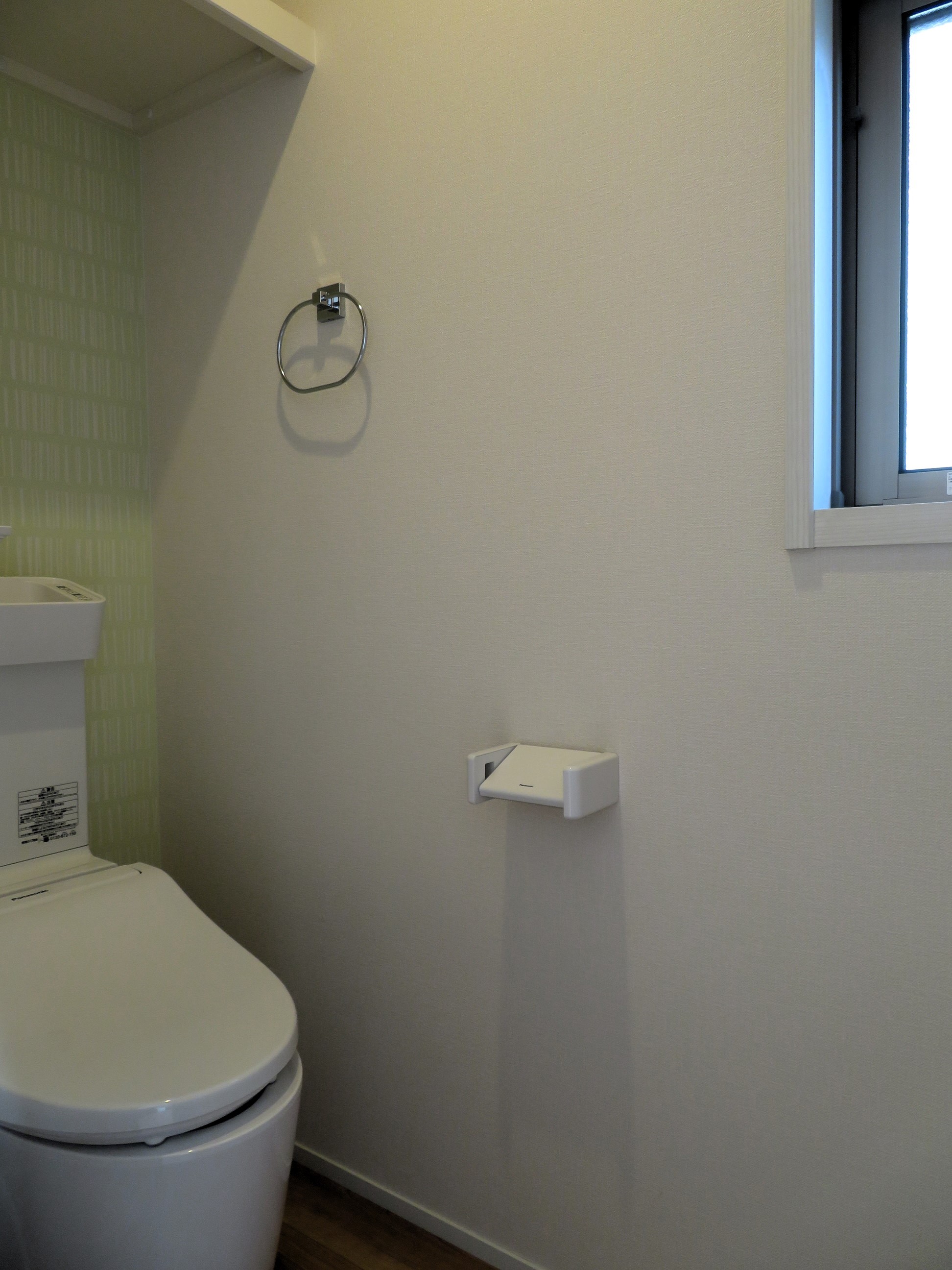 トイレ　ウォシュレットトイレ付。1階と2階にトイレがございます