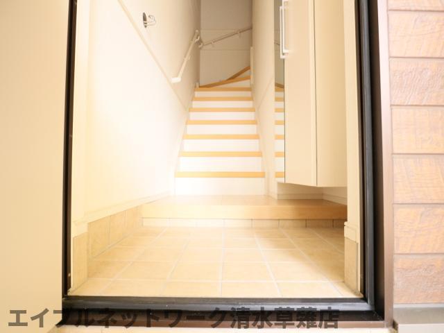 玄関　明るい玄関です