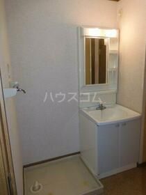 【鉾田市安房のアパートの洗面設備】