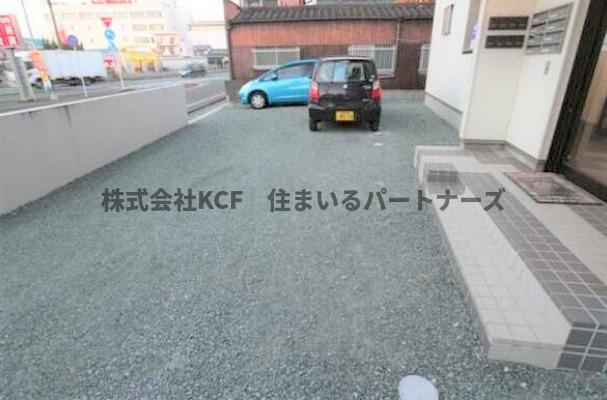 駐車場　駐車スペースもあります
