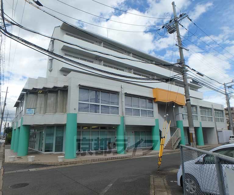 建物外観　ネットはＮＴＴ　ＫＤＤＩが導入済です。