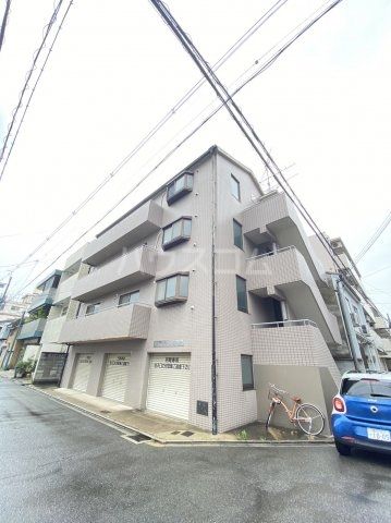 京都市下京区朱雀宝蔵町のマンションの建物外観