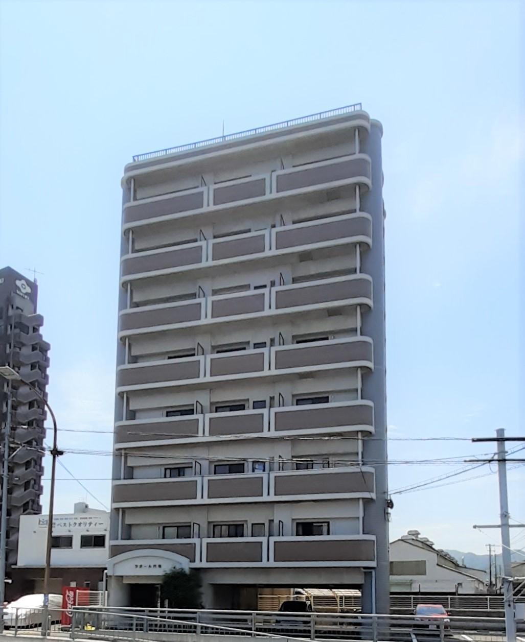 北九州市門司区中町のマンションの建物外観