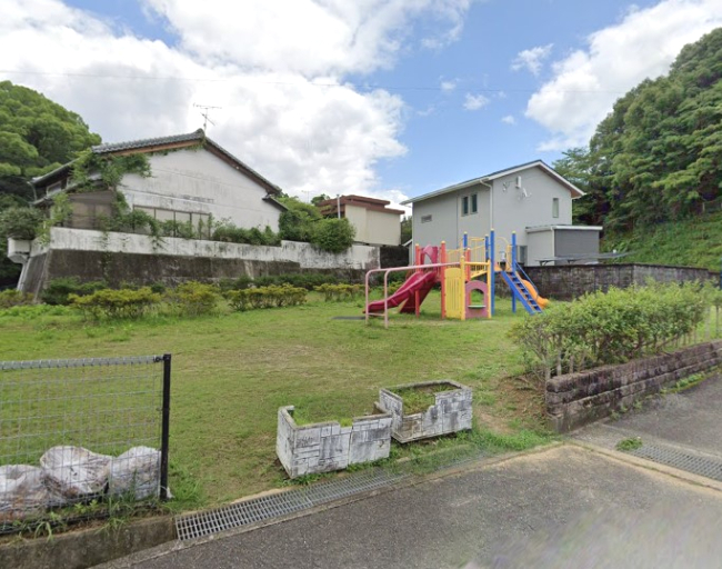 公園　三城ヶ森児童遊園（公園）まで178m