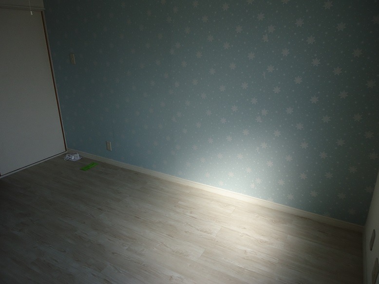 居室・リビング　洋室（5.5帖）の様子