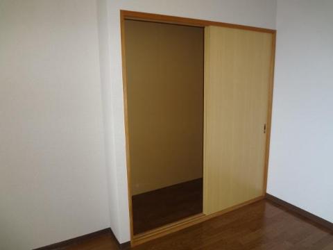 収納　収納（イメージ）