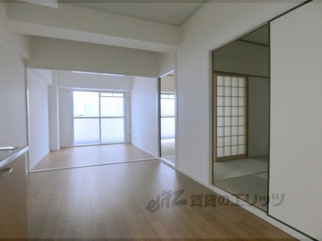 居室・リビング　居室