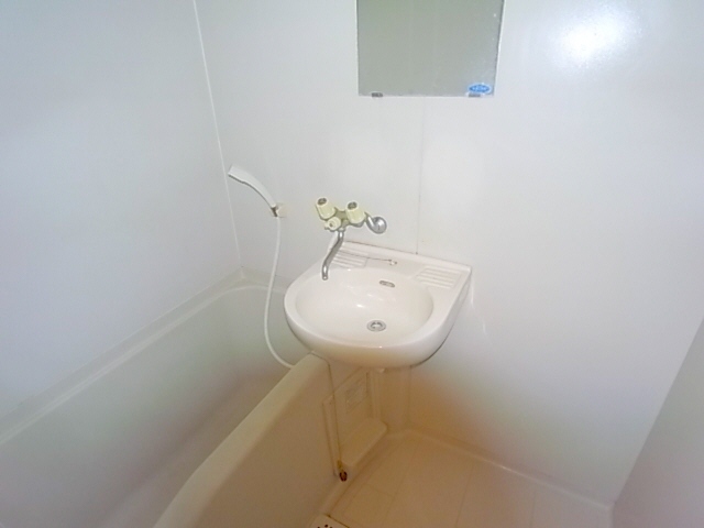 バス・シャワールーム　バスルーム