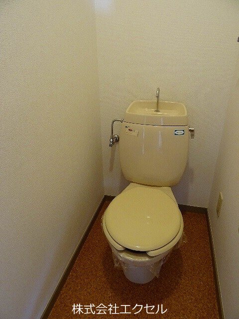 トイレ　清潔感のあるトイレです。