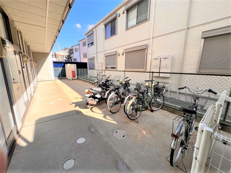その他　駐輪スペースです。