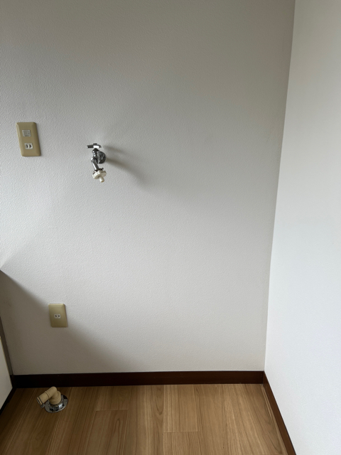 今泉住付事務所の内装写真