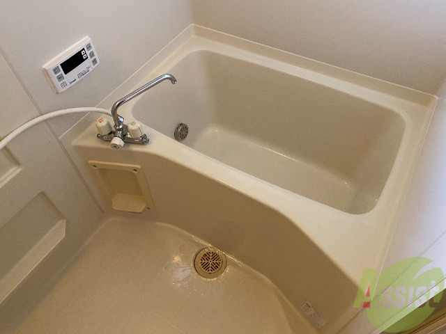 バス・シャワールーム　一日の疲れをこちらでゆっくり癒してください。