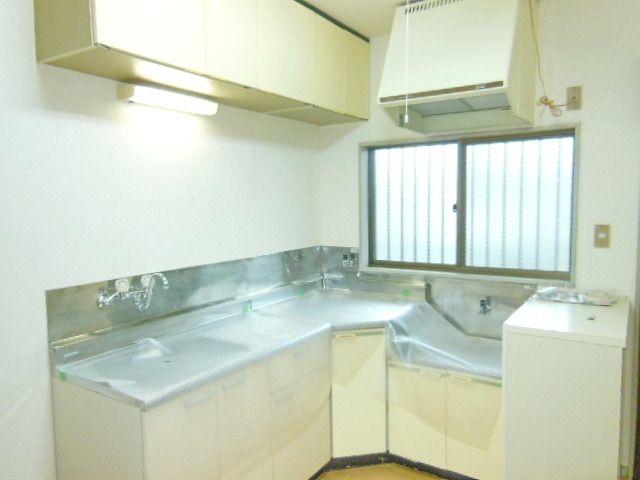 キッチン　★お部屋探しは株式会社タウンハウジング東京まで★