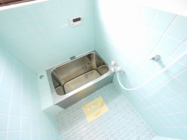 バス・シャワールーム　日々の疲れを癒すお風呂付です