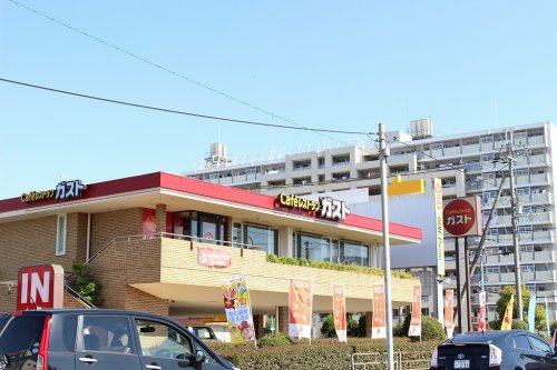 飲食店　ガスト 江口橋店(から好し取扱店)（飲食店）まで677m
