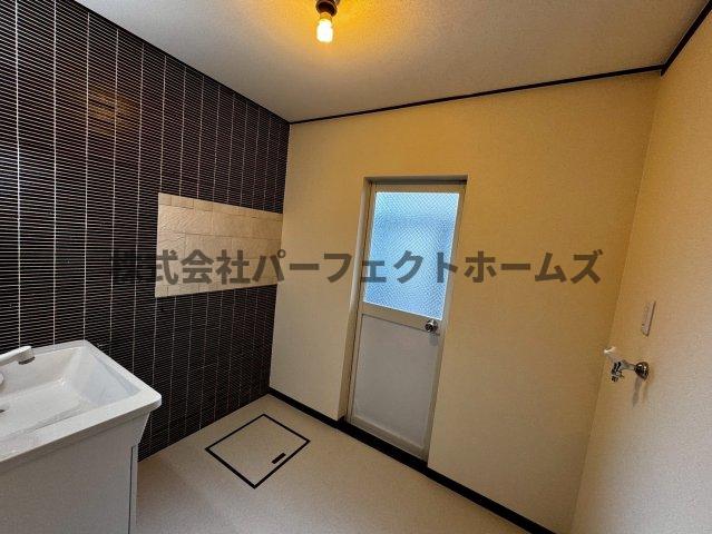 洗面設備　広い洗面スペース