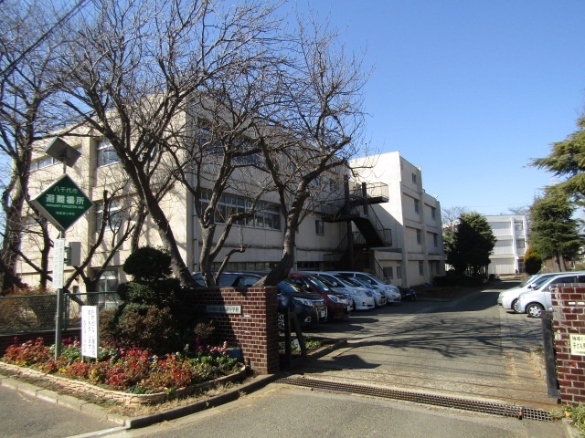 小学校　八千代市立西高津小学校（小学校）まで896m