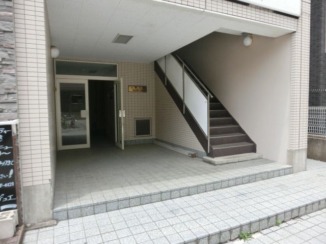 エントランス　エントランス。