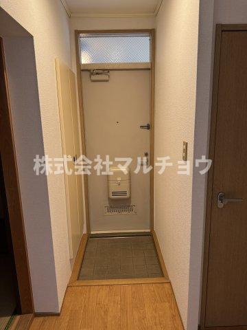 玄関　シンプルで使いやすい玄関です
