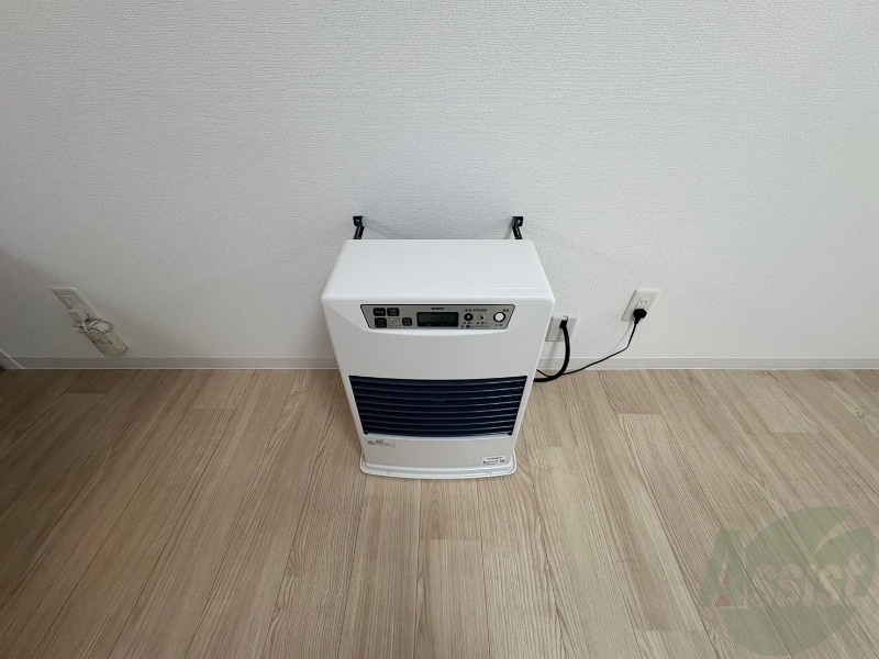 その他　暖房です。冬場の寒い日でも安心ですね～