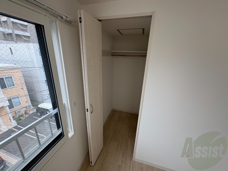 収納　収納もバッチリあるのでお部屋が片付きますよ！