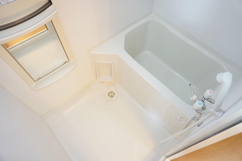 バス・シャワールーム　浴室
