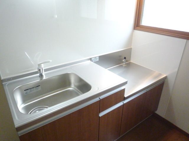 キッチン　★2口コンロ設置可★