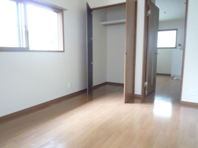 居室・リビング　★クローゼットあり★