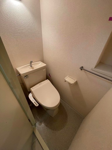 トイレ　別部屋参考写真