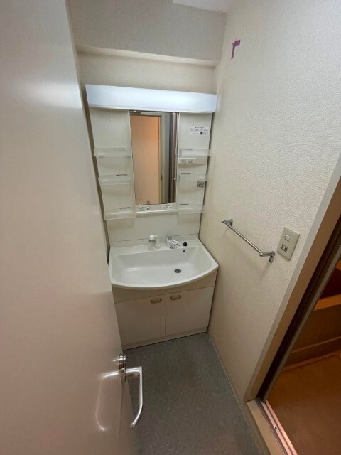 洗面設備　別部屋参考写真