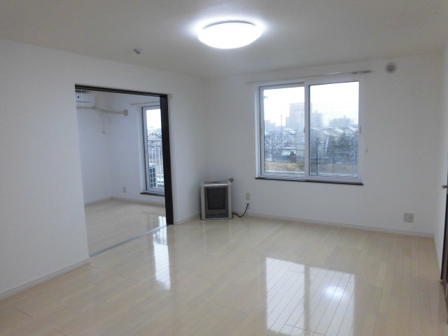 居室・リビング　居間