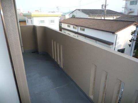 バルコニー　ベランダ