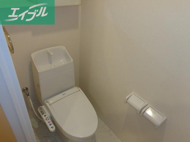 トイレ　シャワー付トイレ