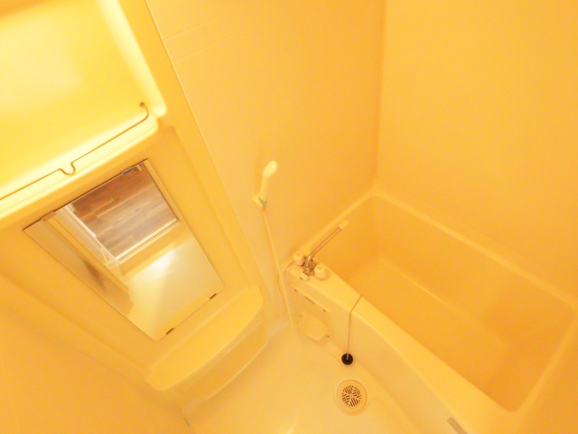 バス・シャワールーム　※別室の参考写真の為、現況優先です。