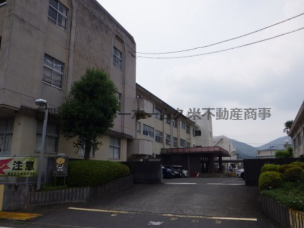 小学校　諫早市立喜々津小学校（小学校）まで433m