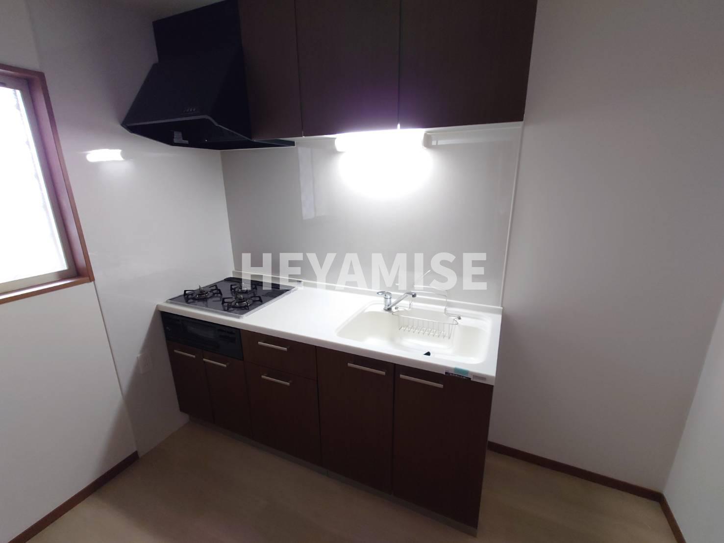 キッチン　※室内写真は類似物件のもの