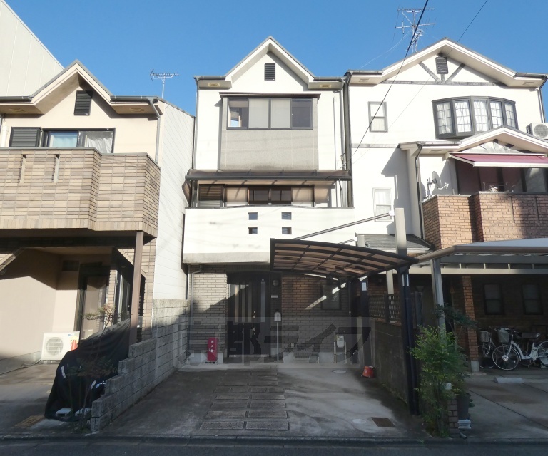 衣笠東御所ノ内町住宅の外観写真