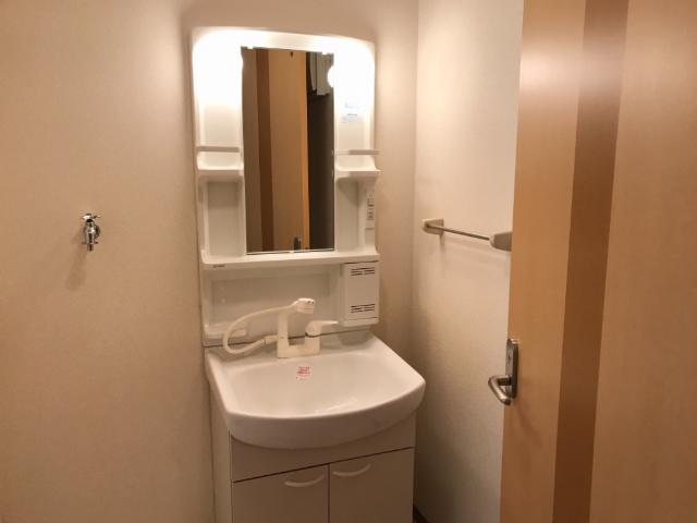 洗面設備　洗髪洗面化粧台