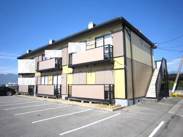 建物外観　☆２階建て　軽量鉄骨造のアパート☆