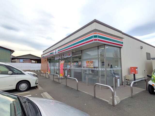 コンビニ　セブンイレブン　笛吹一宮小城店　徒歩１４分（コンビニ）まで1100m