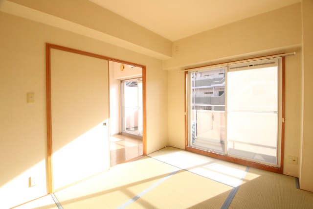 その他部屋・スペース　※別部屋の参考写真のため、現状優先です。