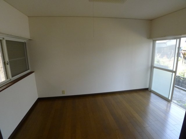 コーポイノウエの居間写真