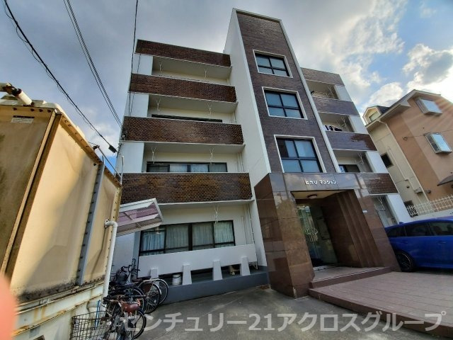 建物外観　最寄駅から徒歩７分の物件です！