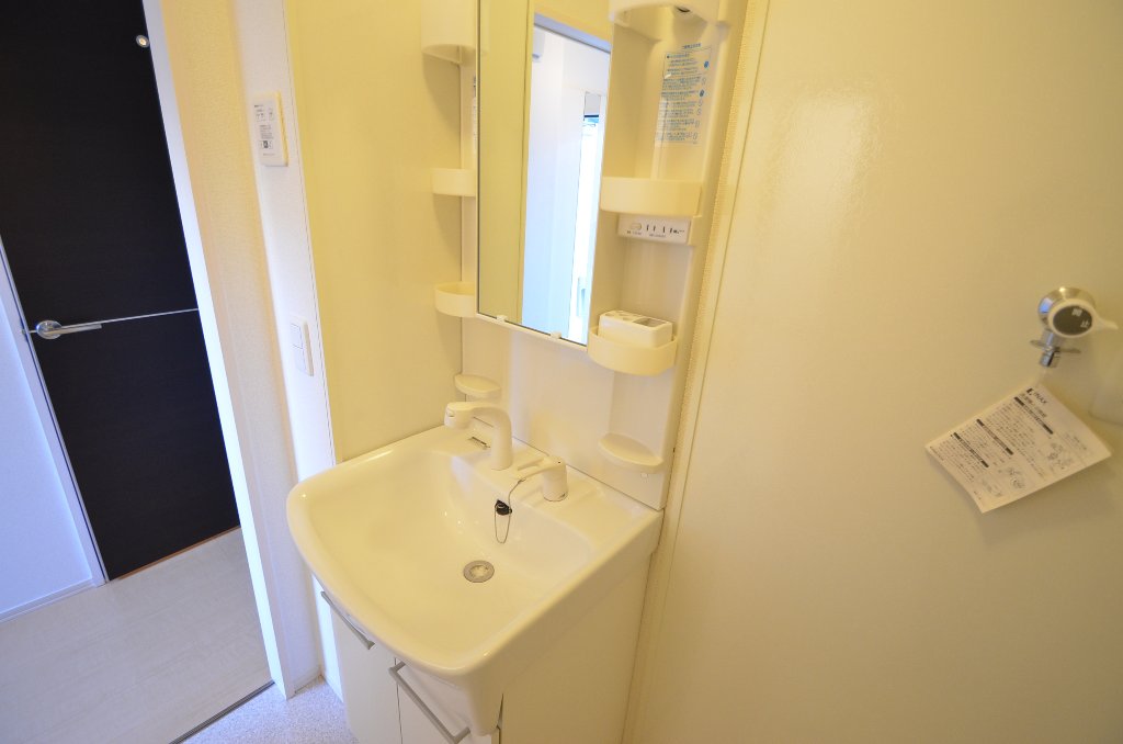 洗面設備　洗髪洗面化粧台