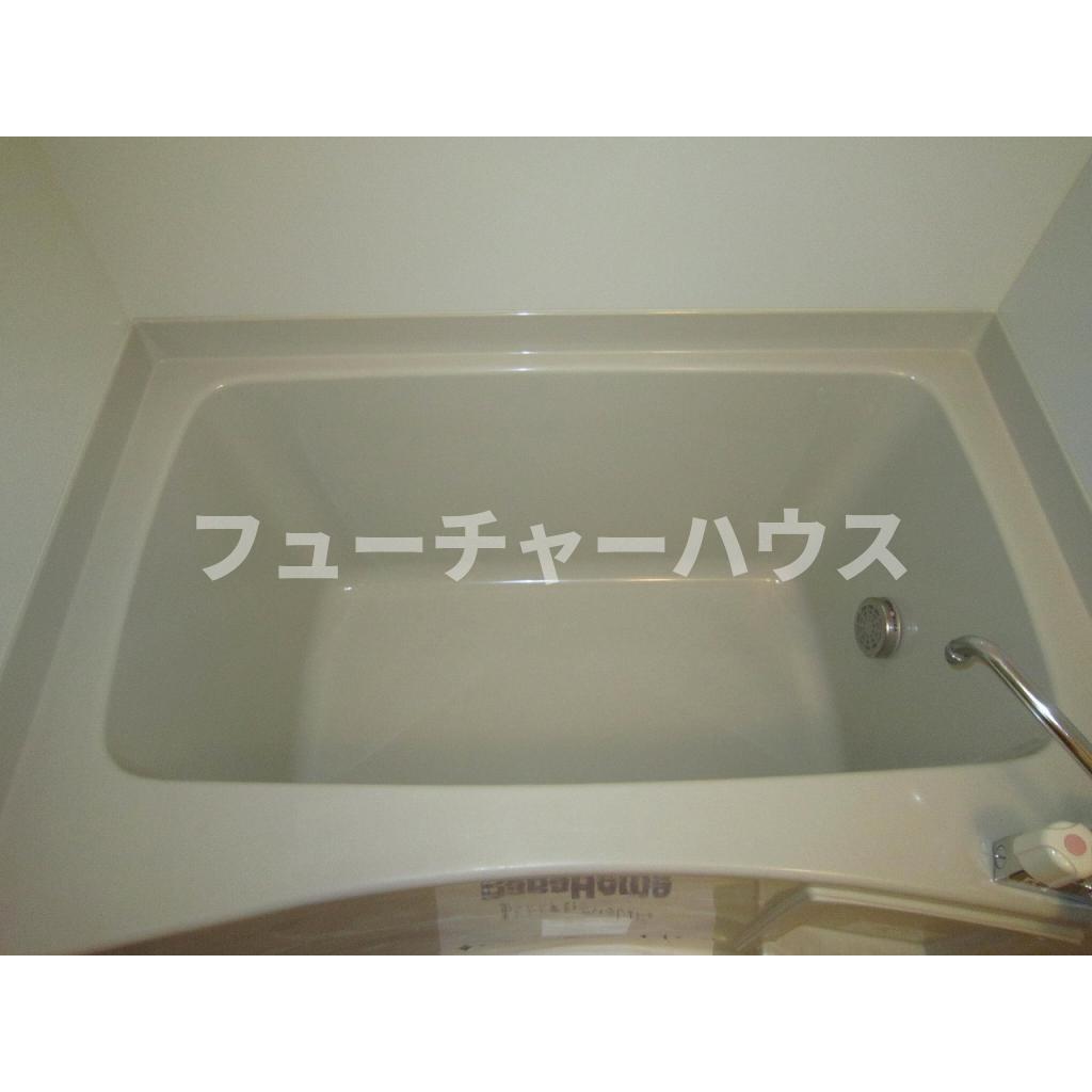 バス・シャワールーム　ゆったり過ごせるお風呂です