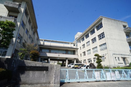 中学校　光陽中学校（中学校）まで661m