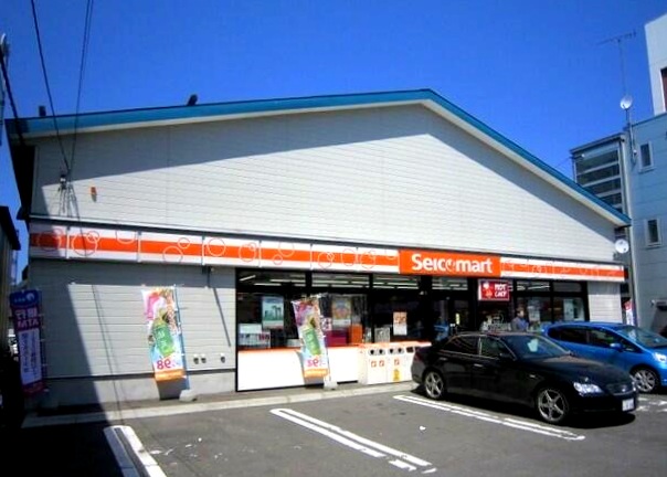 コンビニ　セイコーマート東札幌2条店（コンビニ）まで415m
