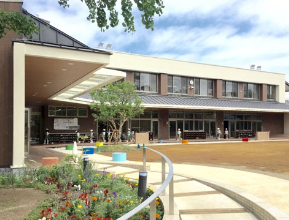 幼稚園・保育園　越谷保育園（幼稚園・保育園）まで238m